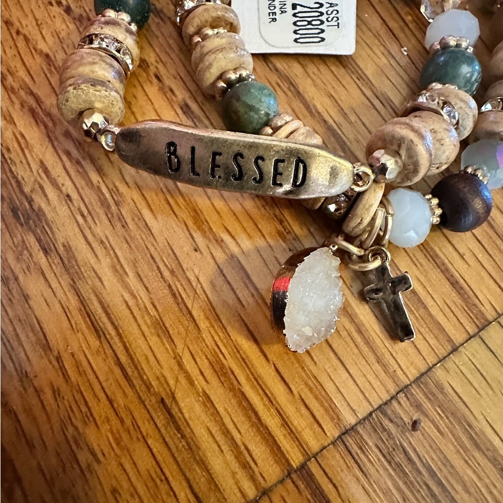 Bohemian Multi-Color Beaded Bracelet - Picture 2 of 2